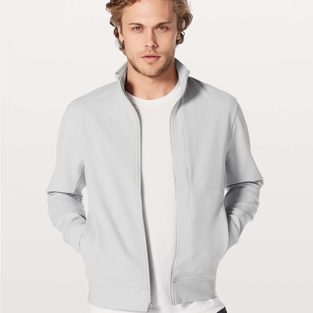 lululemon athletica Men's Sojourn Light Gray Sea salt Jacket